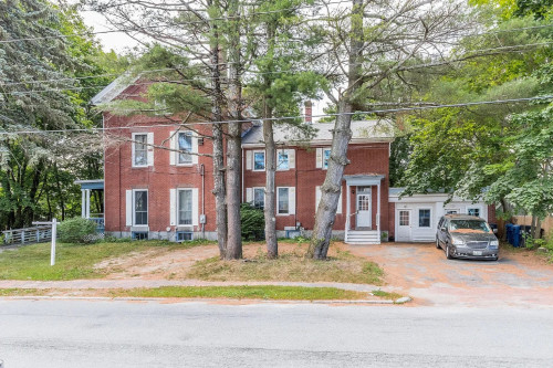Residential Premium Image