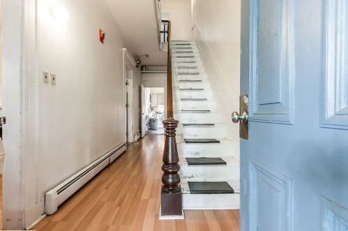 Residential Premium Image