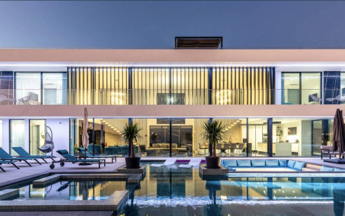 Residential Premium Main Image