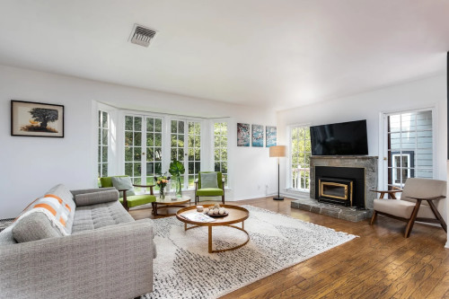 Residential Premium Image