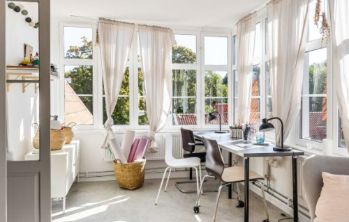 Residential Premium Image