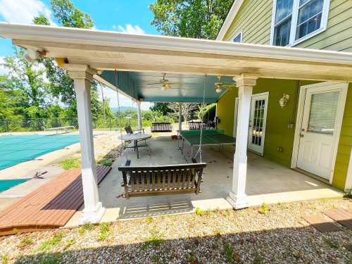 Residential Premium Image
