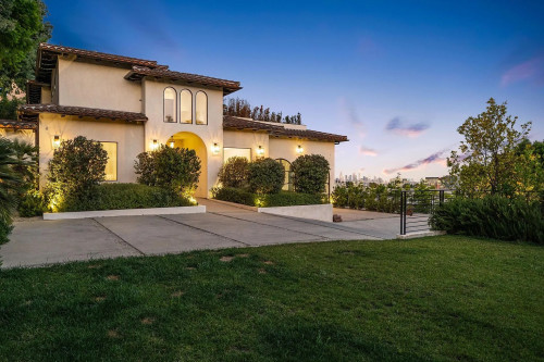 Residential Premium Main Image