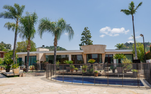 Residential Premium Image