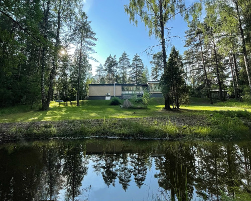 Residential Premium Image