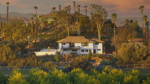Residential Premium Main Image
