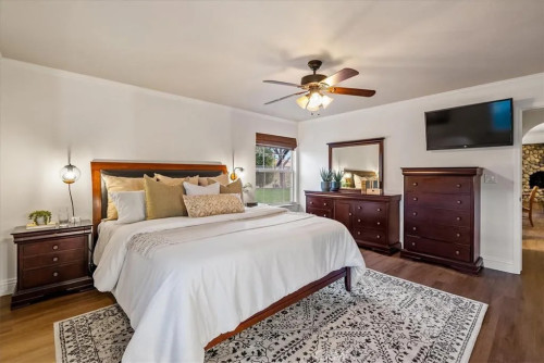 Residential Premium Image