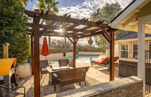 Residential Premium Image