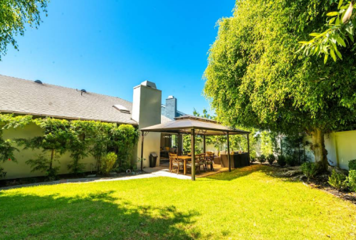 Residential Premium Image
