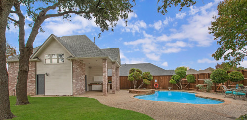 Residential Premium Main Image