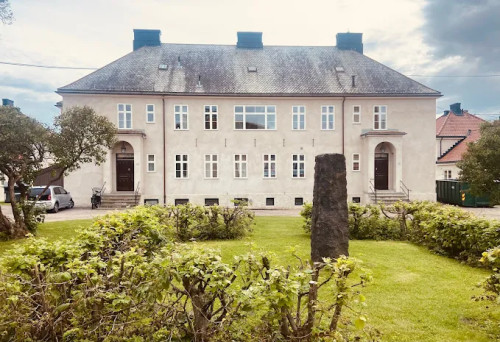Residential Premium Main Image