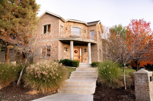 Residential Premium Main Image