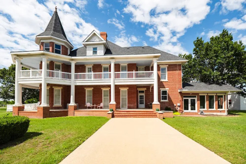 Residential Premium Main Image