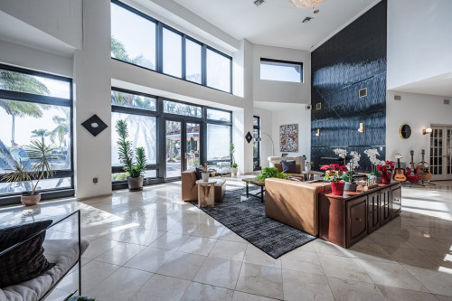 Residential Premium Image