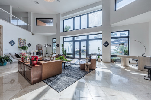 Residential Premium Image