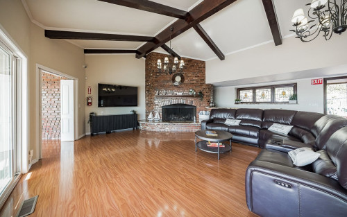 Residential Premium Image