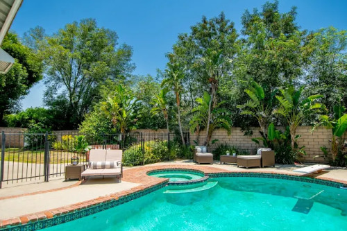 Residential Premium Image