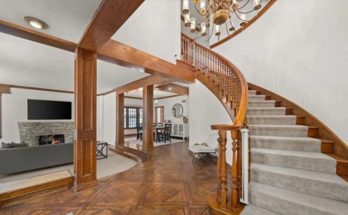 Residential Premium Image