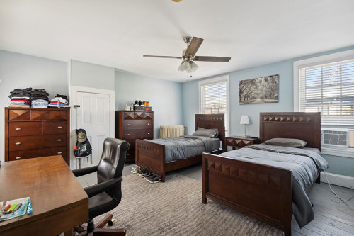 Residential Premium Image