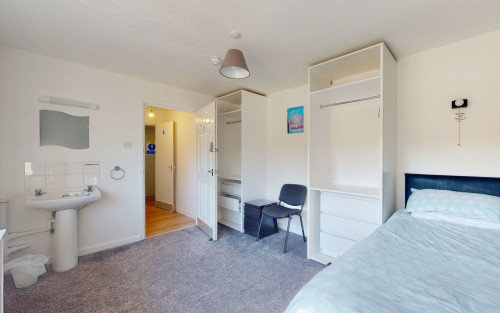 Residential Premium Image