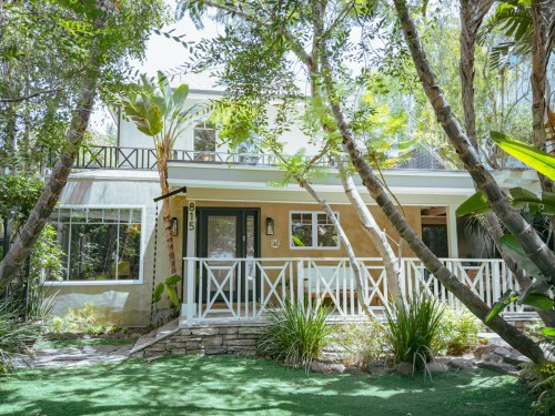 Residential Premium Main Image