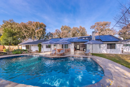 Residential Premium Image