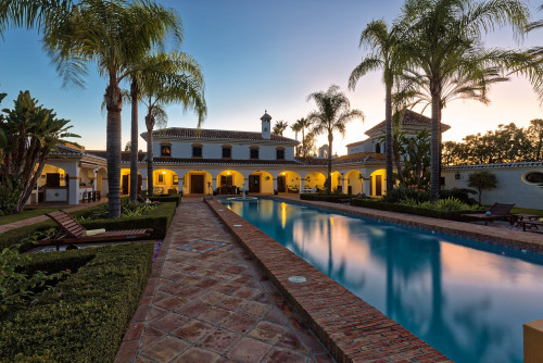 Residential Premium Main Image