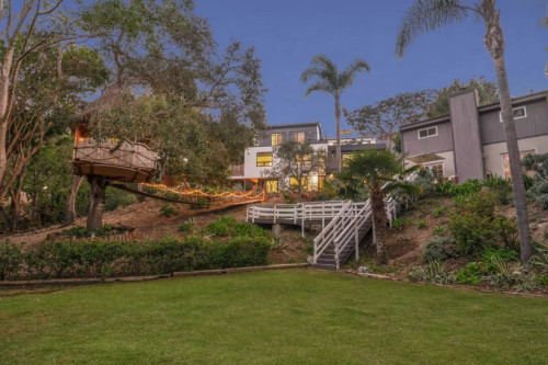 Residential Premium Image