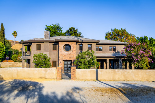 Residential Premium Image