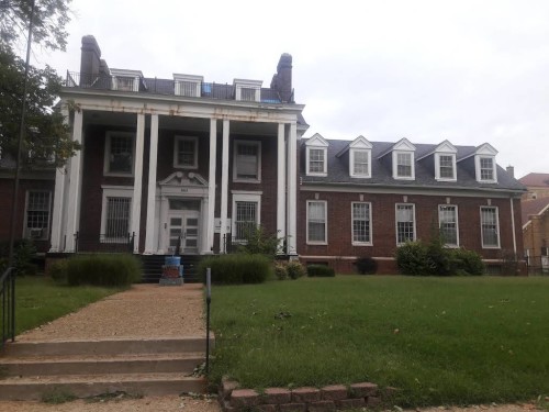 Residential Premium Image