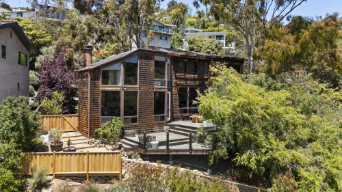 Residential Premium Image