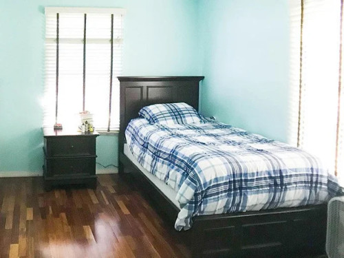Residential Premium Image