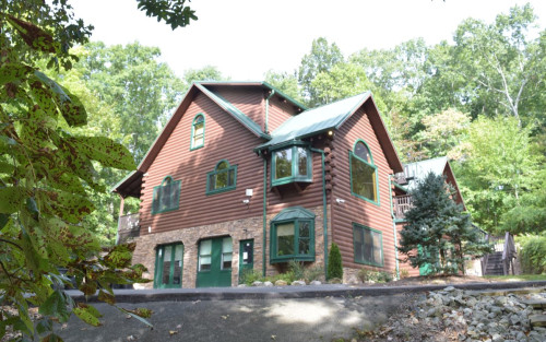 Residential Premium Image