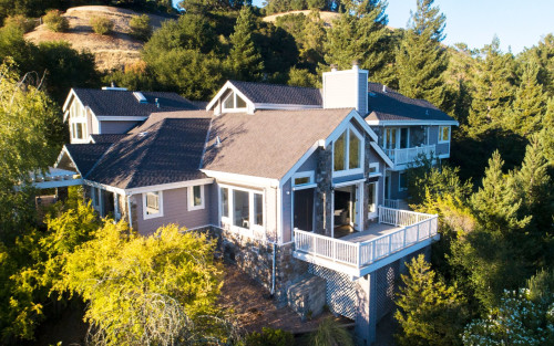 Residential Premium Image