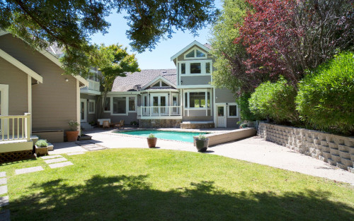 Residential Premium Image