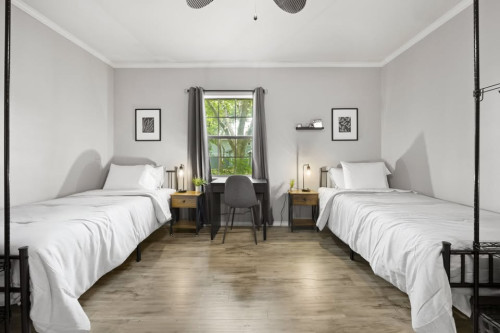 Residential Premium Image