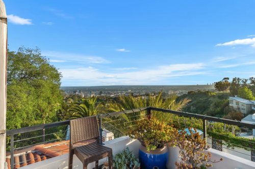 Residential Premium Image