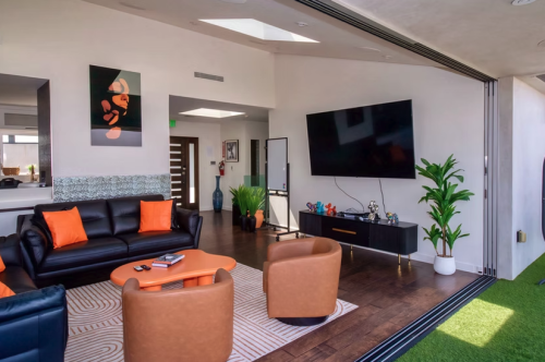 Residential Premium Image