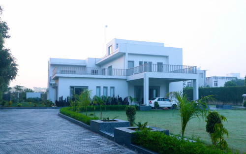 Residential Premium Main Image