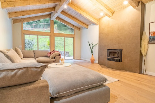 Residential Premium Image