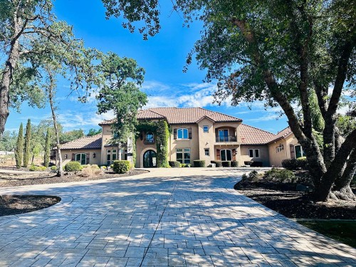 Residential Premium Main Image