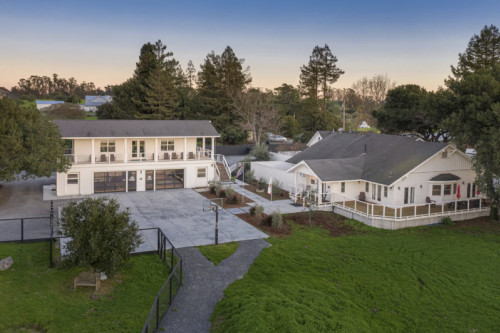 Residential Premium Image