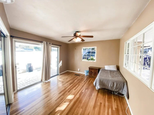 Residential Premium Image