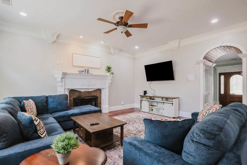 Residential Premium Image