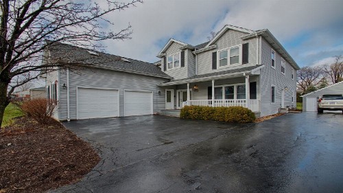 Residential Premium Image