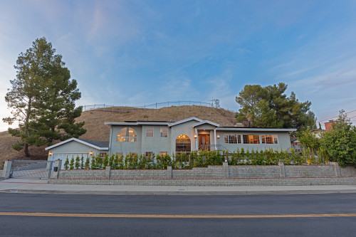 Residential Premium Image