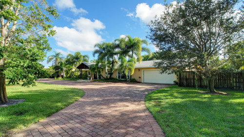 Residential Premium Main Image