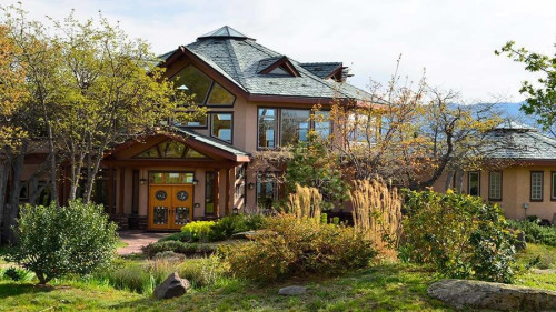 Residential Premium Image