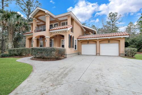 Residential Premium Image