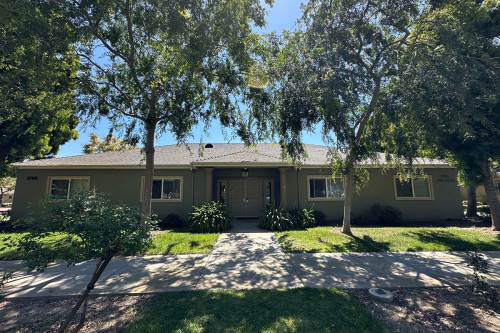 Residential Premium Image